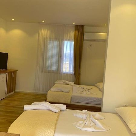 Vila Butrint Apartment คซามิล ภายนอก รูปภาพ