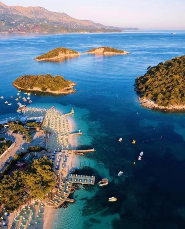 Vila Butrint Apartment คซามิล ภายนอก รูปภาพ