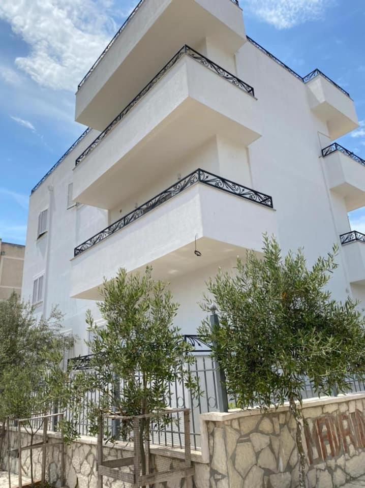 Vila Butrint Apartment คซามิล ภายนอก รูปภาพ
