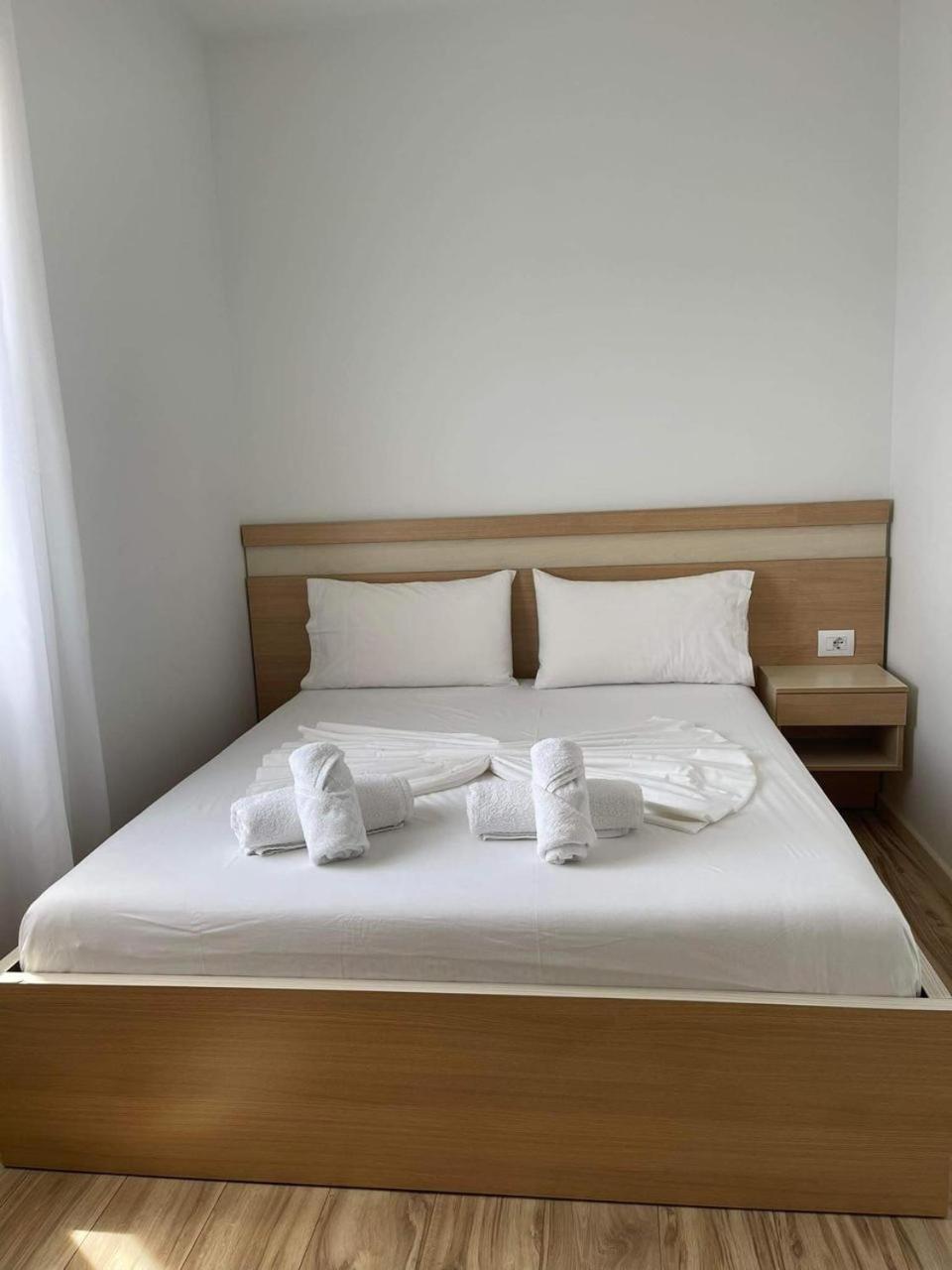 Vila Butrint Apartment คซามิล ภายนอก รูปภาพ
