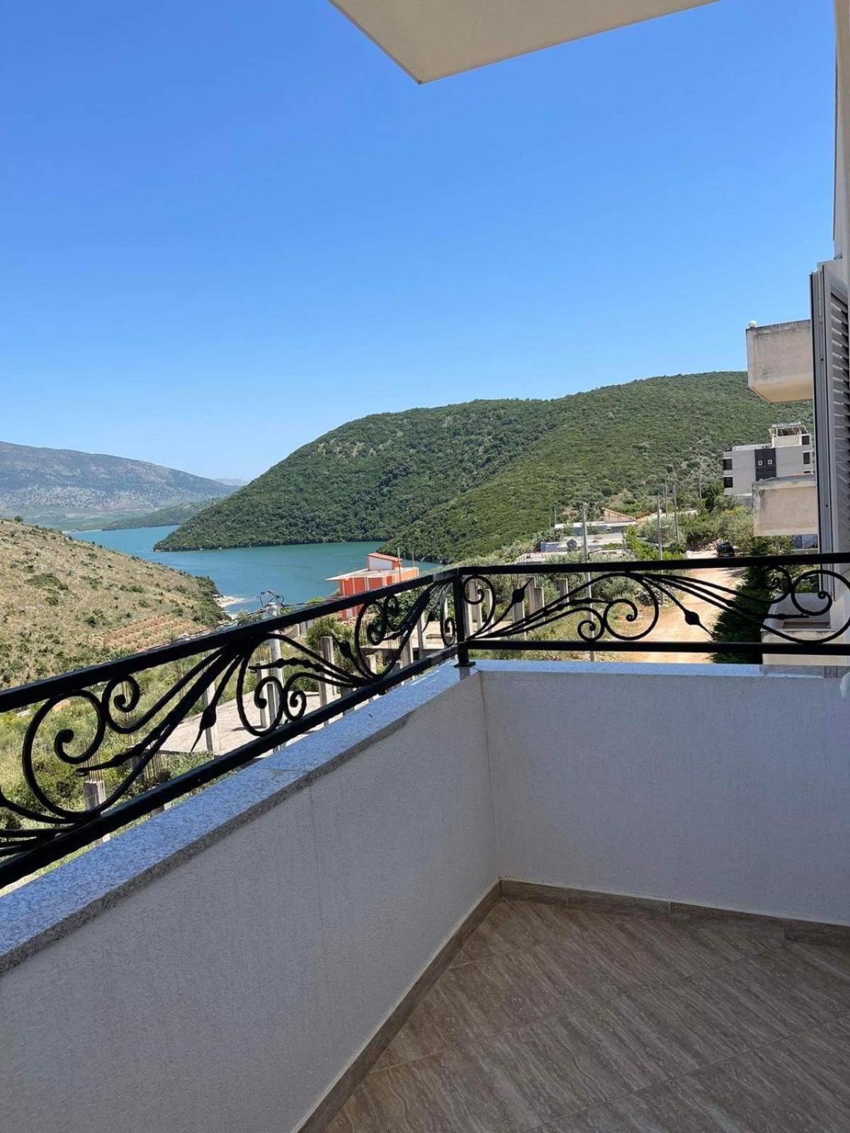 Vila Butrint Apartment คซามิล ภายนอก รูปภาพ