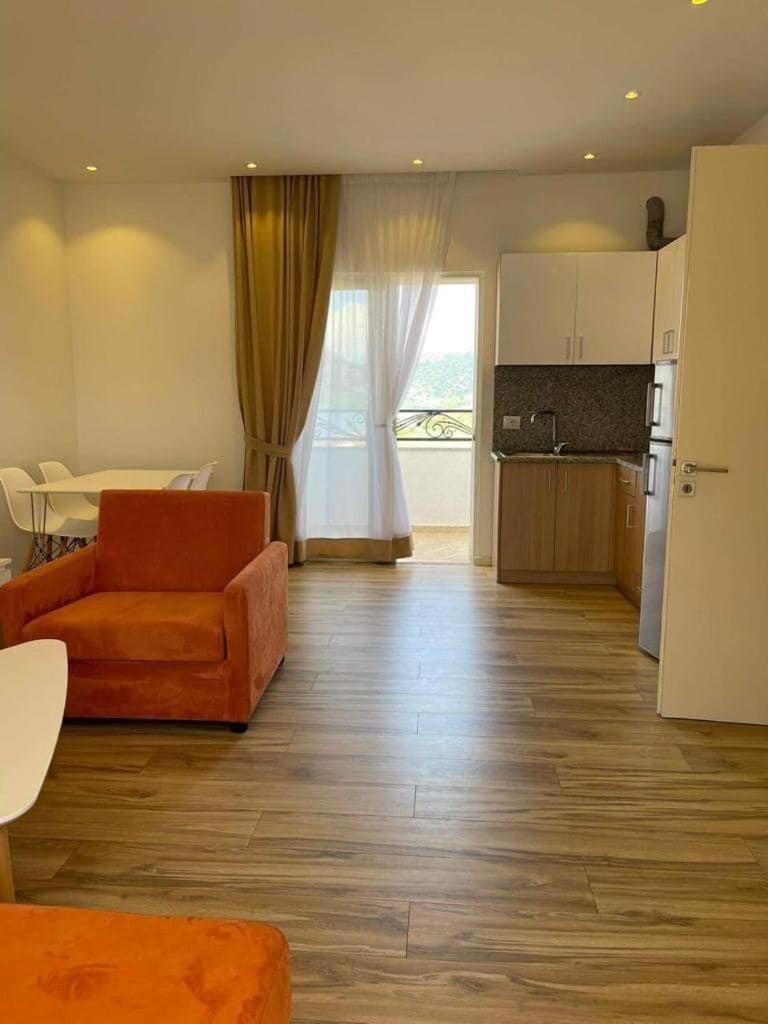 Vila Butrint Apartment คซามิล ภายนอก รูปภาพ